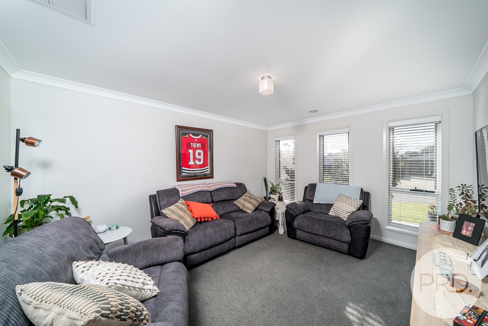 4 Charlton Street BOOROOMA 4