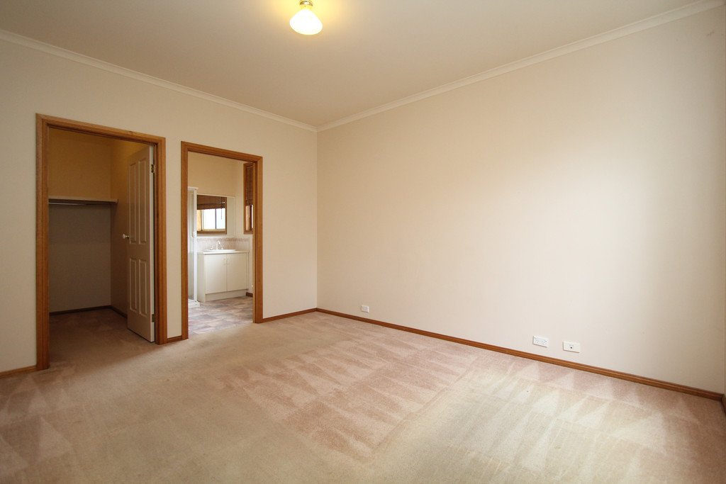 4 Chelsea Place ALFREDTON 2