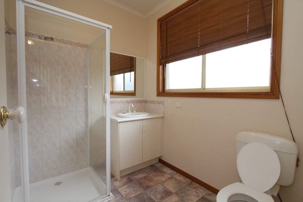 4 Chelsea Place ALFREDTON 3