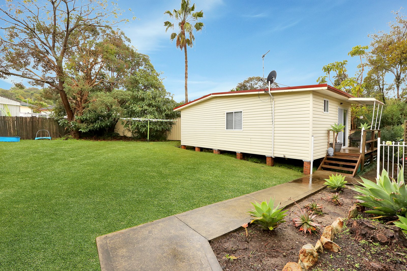 4 Cheshire Street BERKELEY 3