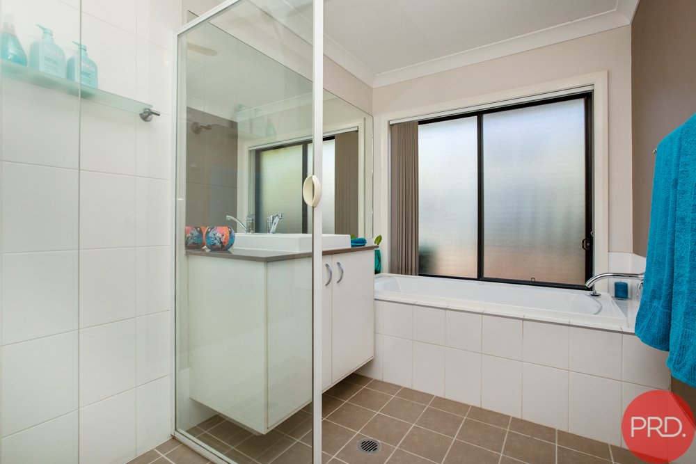 4 Chester Place RAWORTH 18