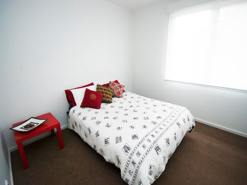 4 Chifley Crescent KOORINGAL 4