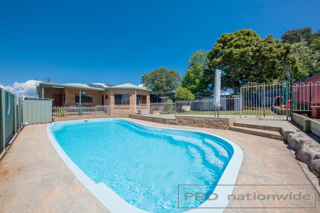 4 Church St  BRANXTON 20