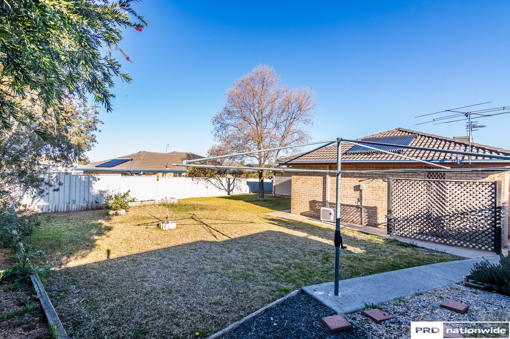 4 Clancy Court TAMWORTH 23