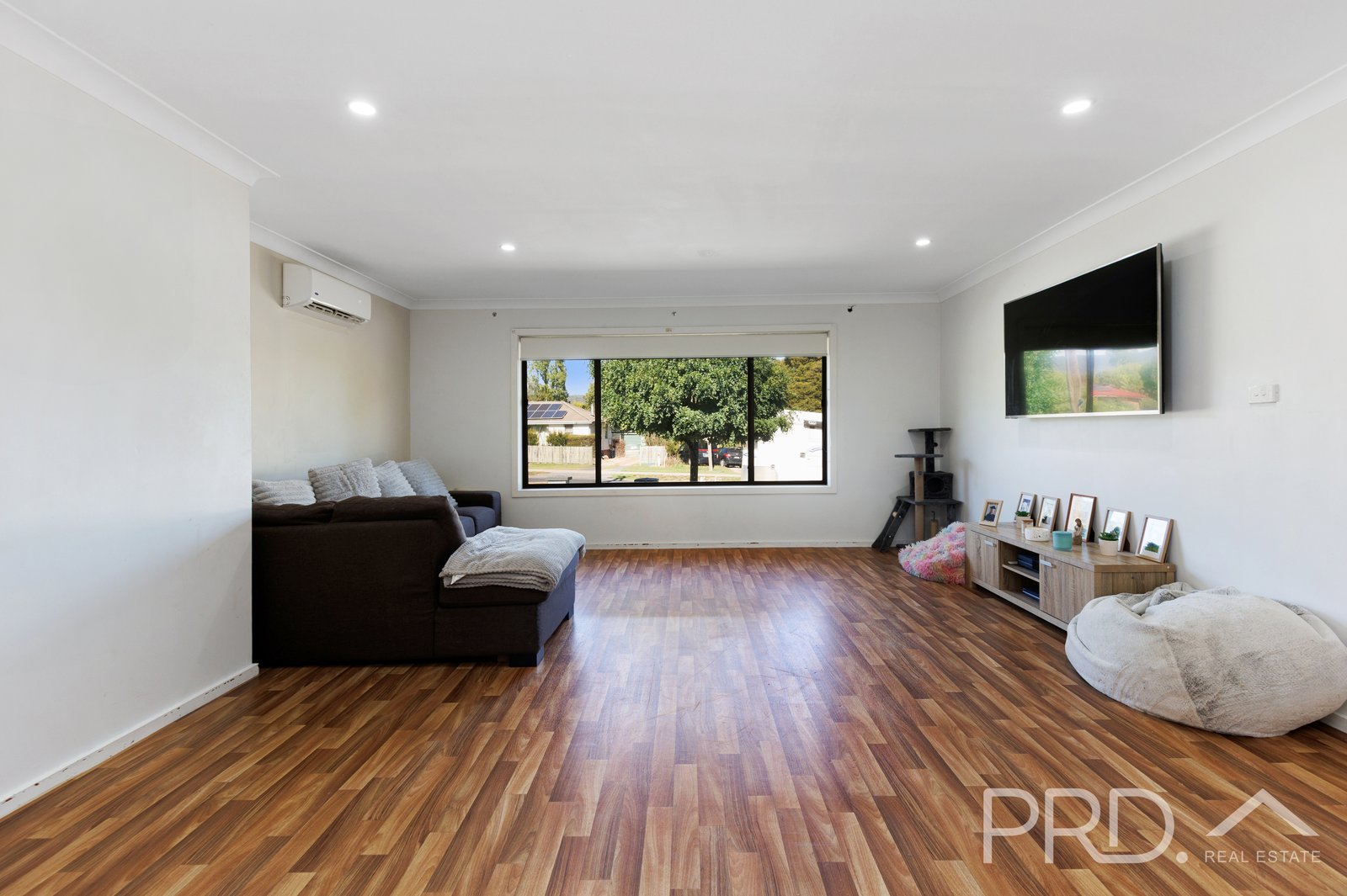 4 Clarence Street TUMUT 2