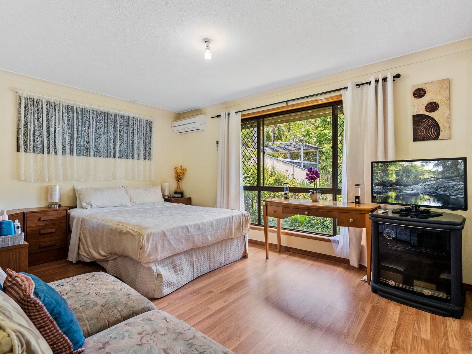 4 Claudia Court CURRUMBIN WATERS 13