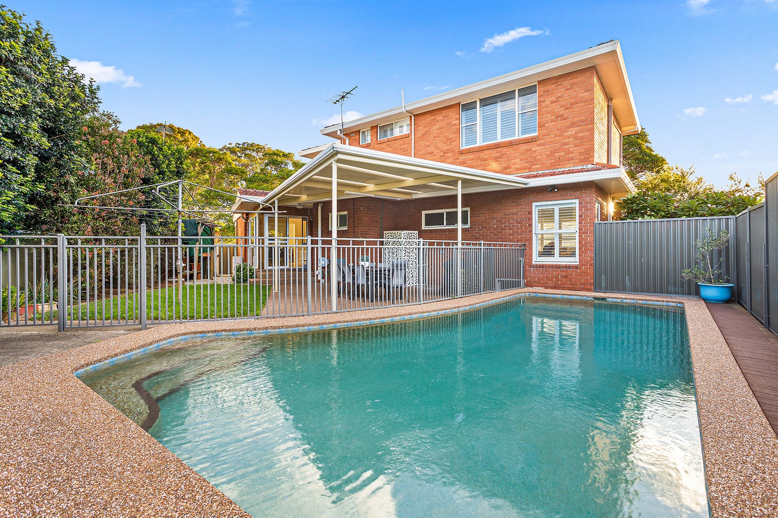 4 Cliff Avenue PEAKHURST HEIGHTS 11