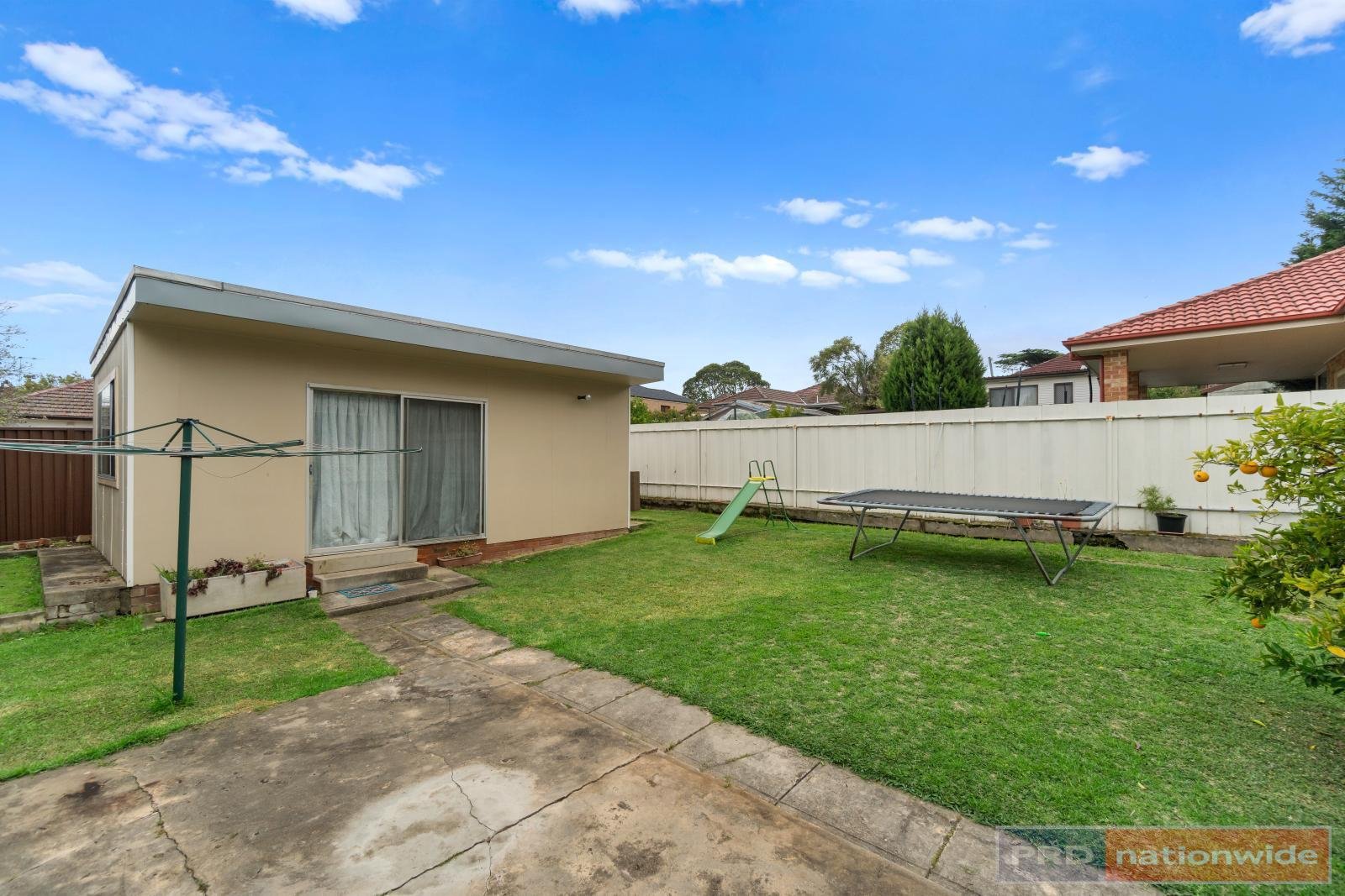 4 Clifford Street PANANIA 4