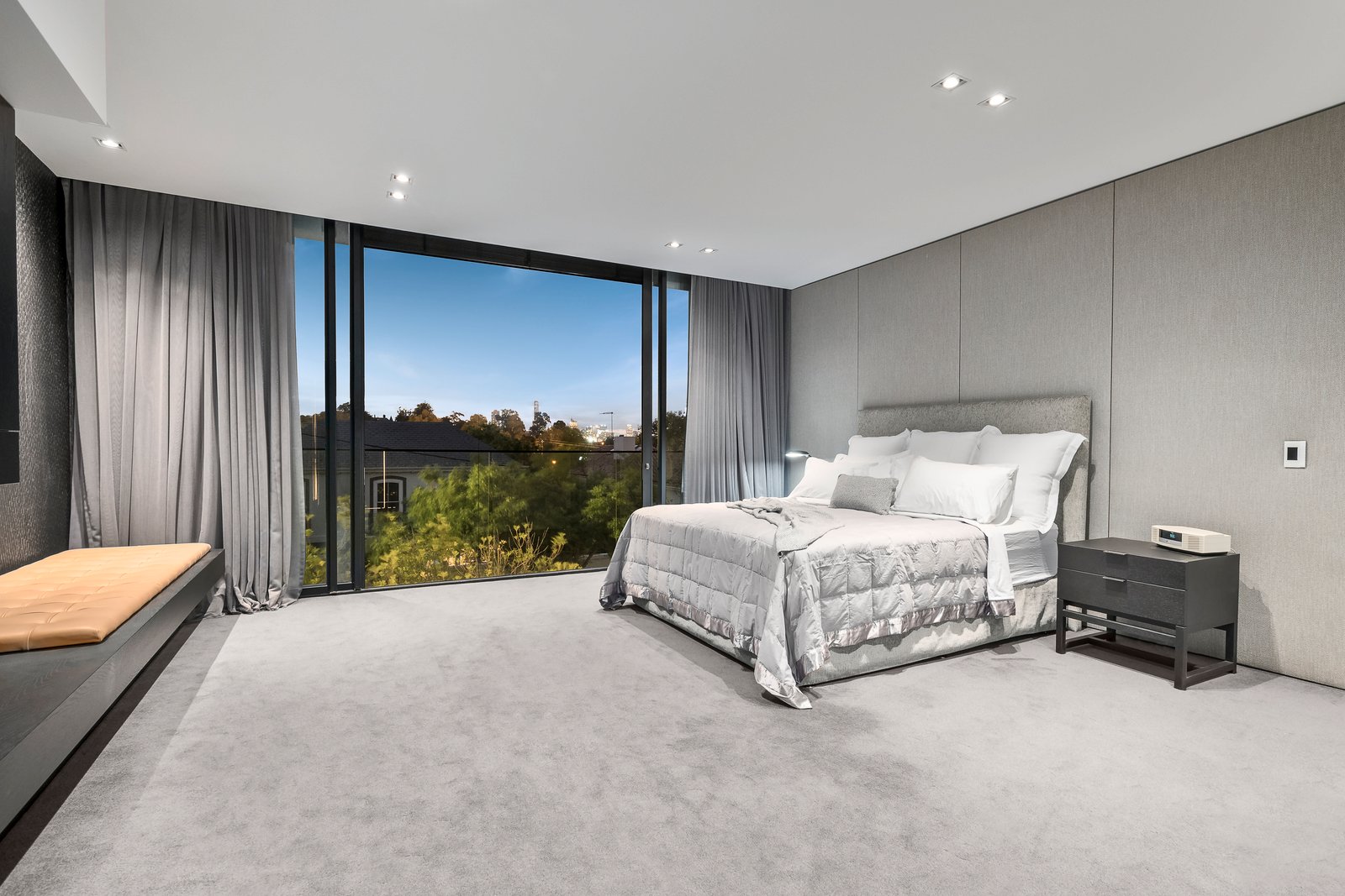 Real Estate and Property in 4 Cloverdale Avenue, Toorak, VIC