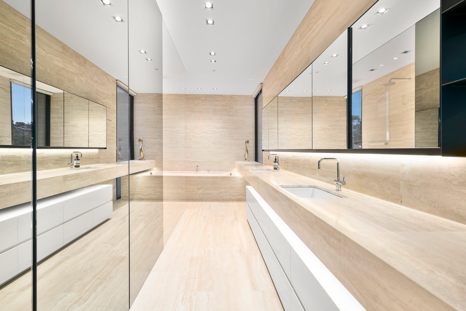 Real Estate and Property in 4 Cloverdale Avenue, Toorak, VIC