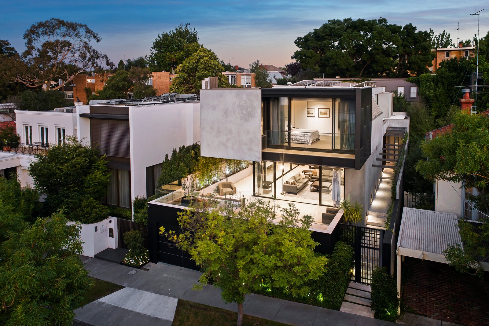 Real Estate and Property in 4 Cloverdale Avenue, Toorak, VIC