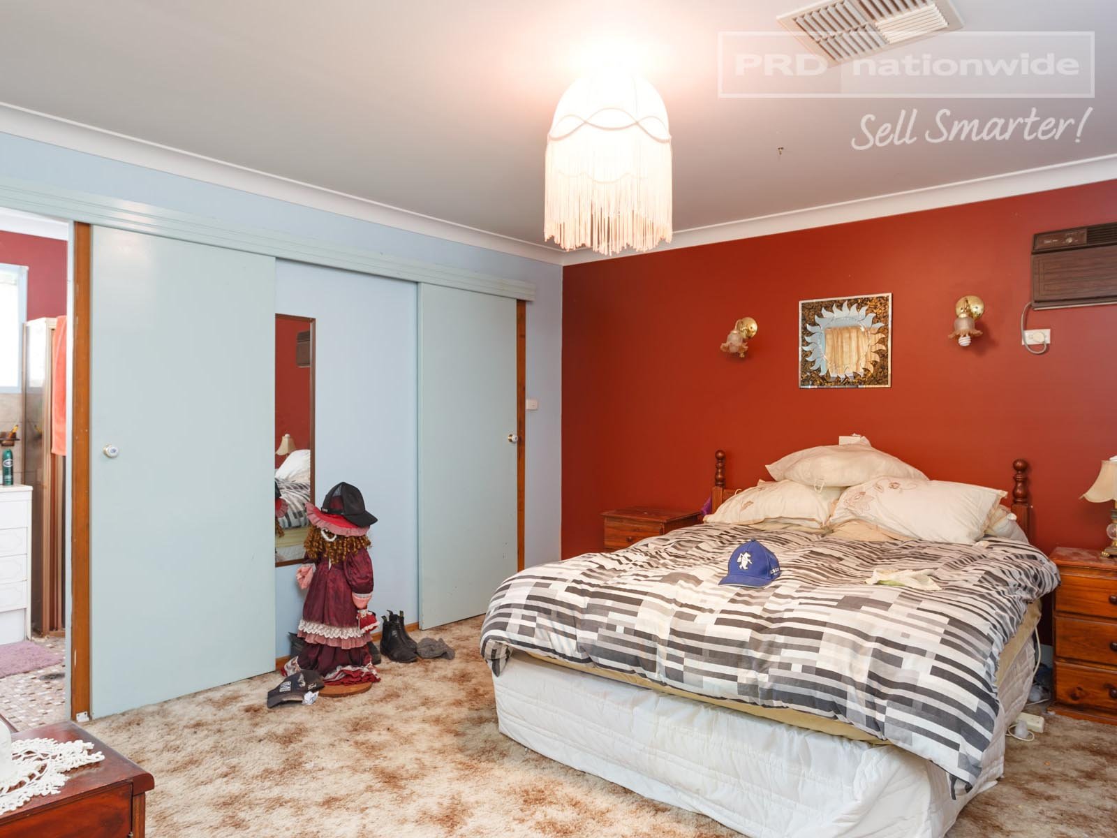 4 Cobb Street TOLLAND 11