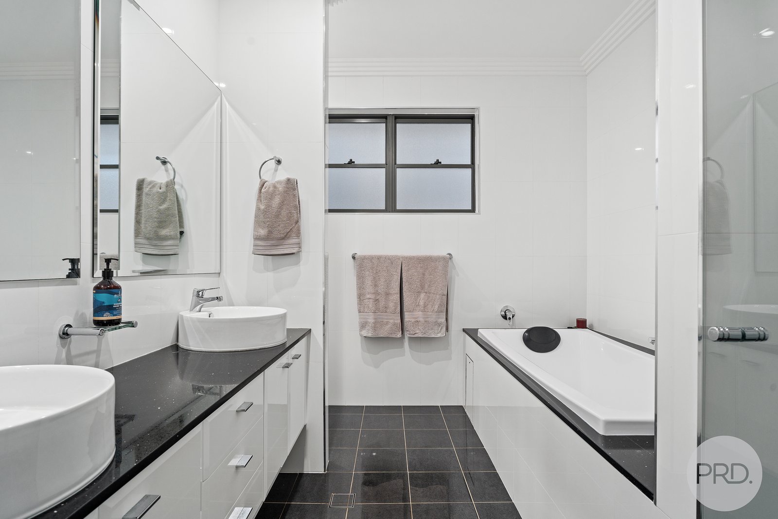 4 Cobia Place CORLETTE 26