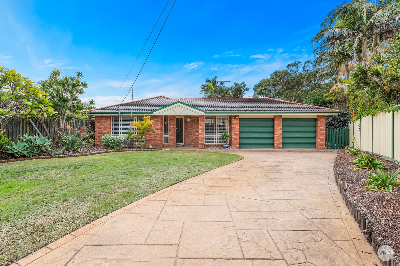 4 Colde Close ANNA BAY 1