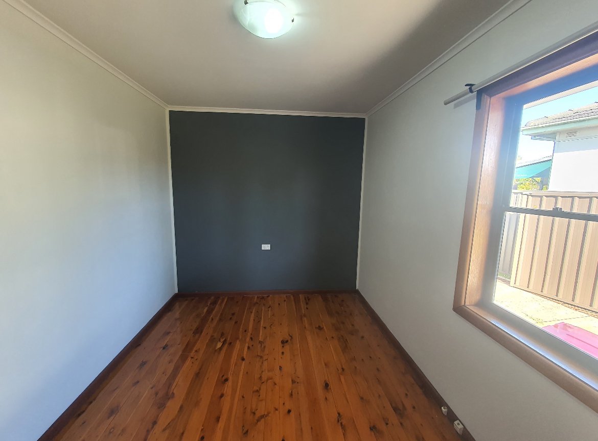 4 Collins Avenue LURNEA 7