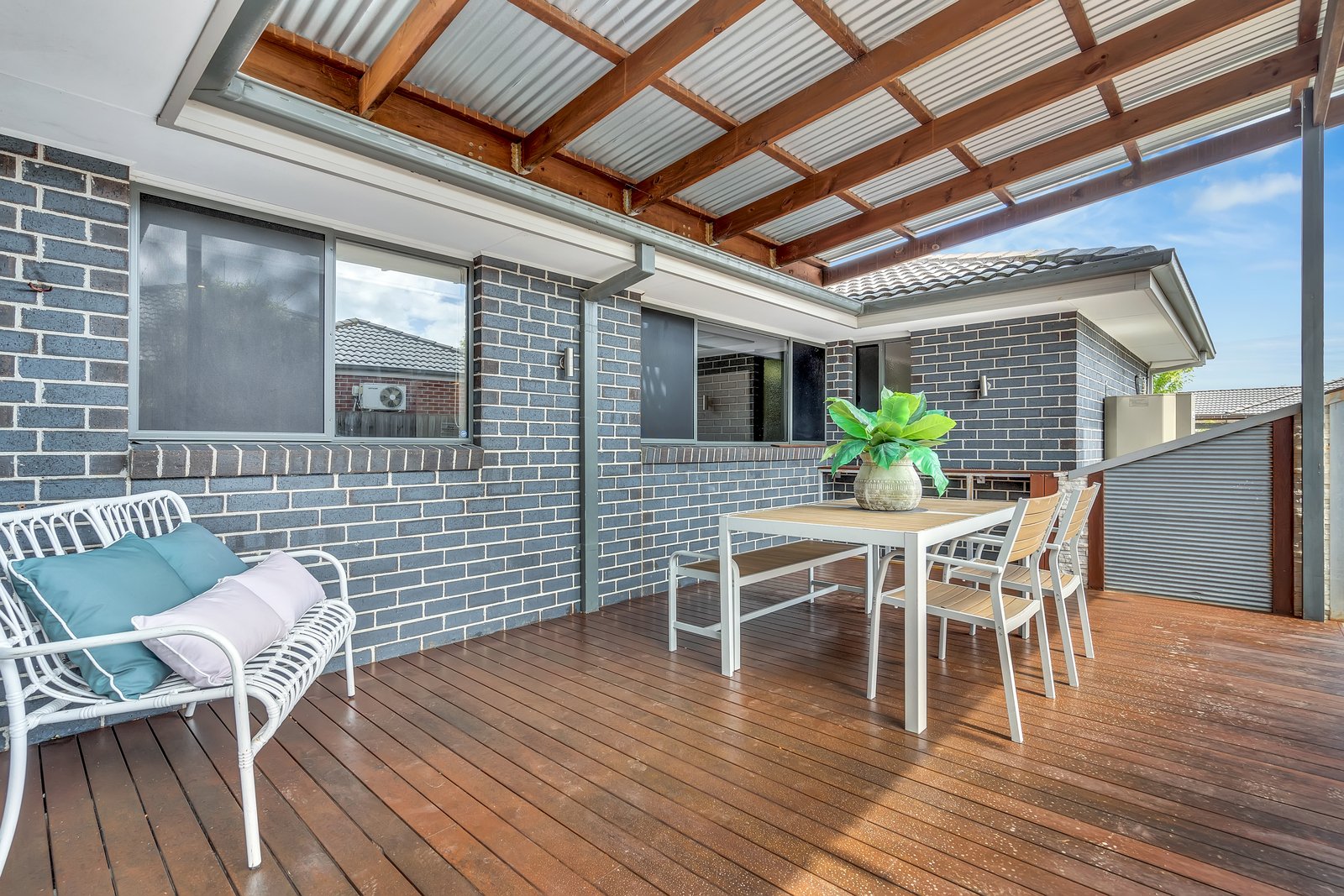 Real Estate and Property in 4 Colwyn Court, New Gisborne, VIC