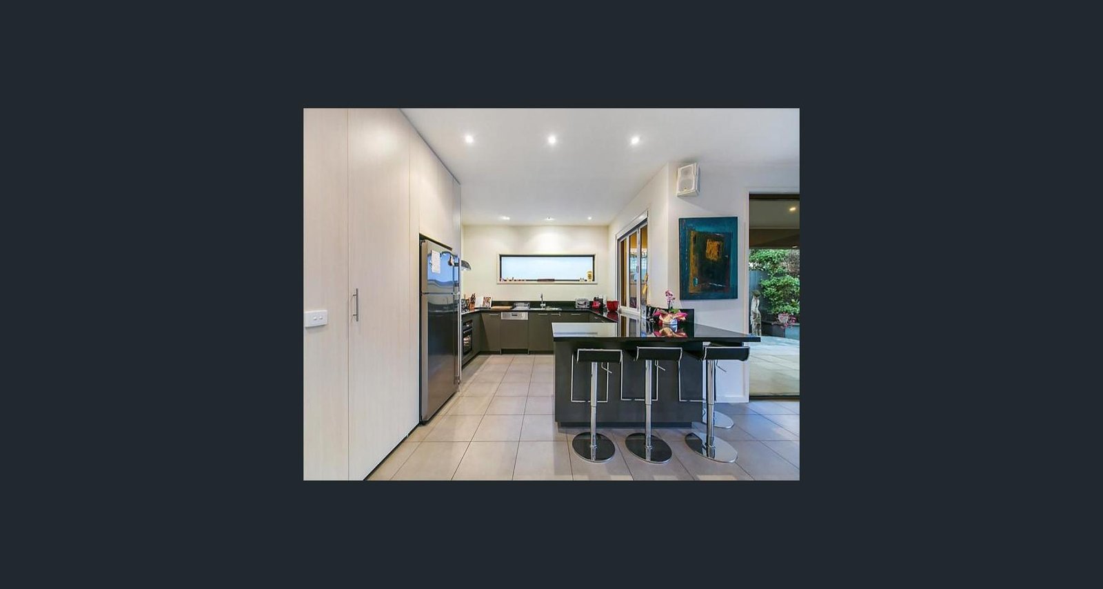Gallery: 4 Comas Road