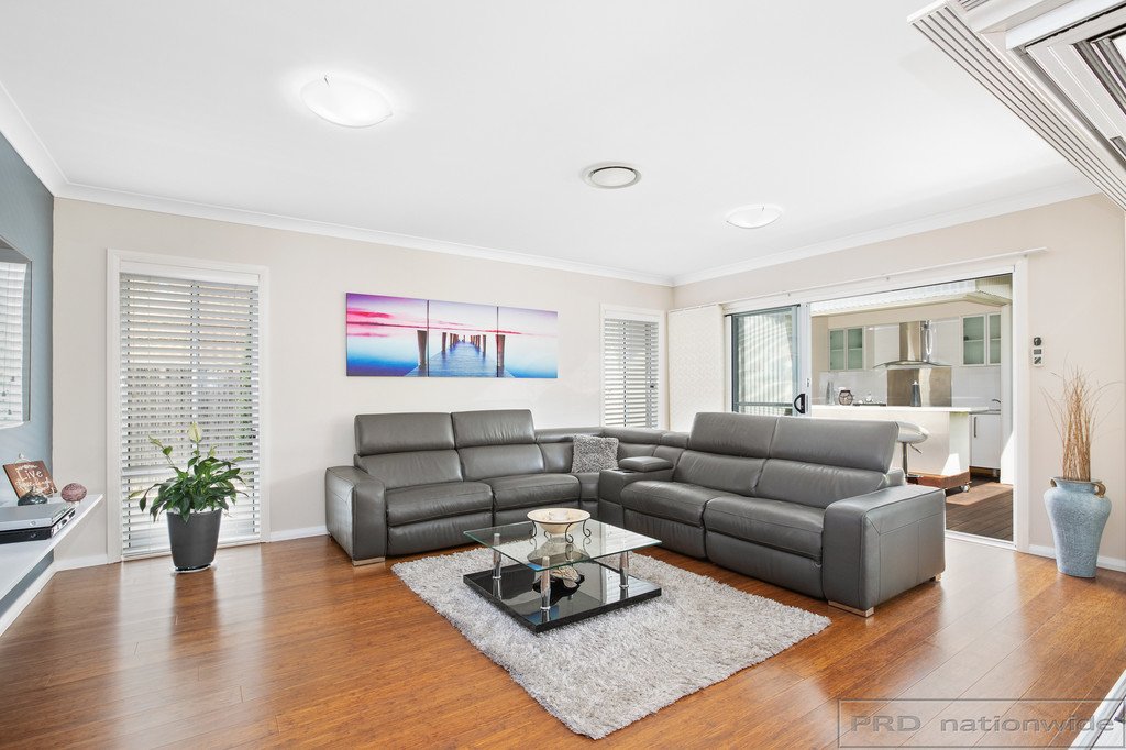 4 Coolabah Street ABERGLASSLYN 6