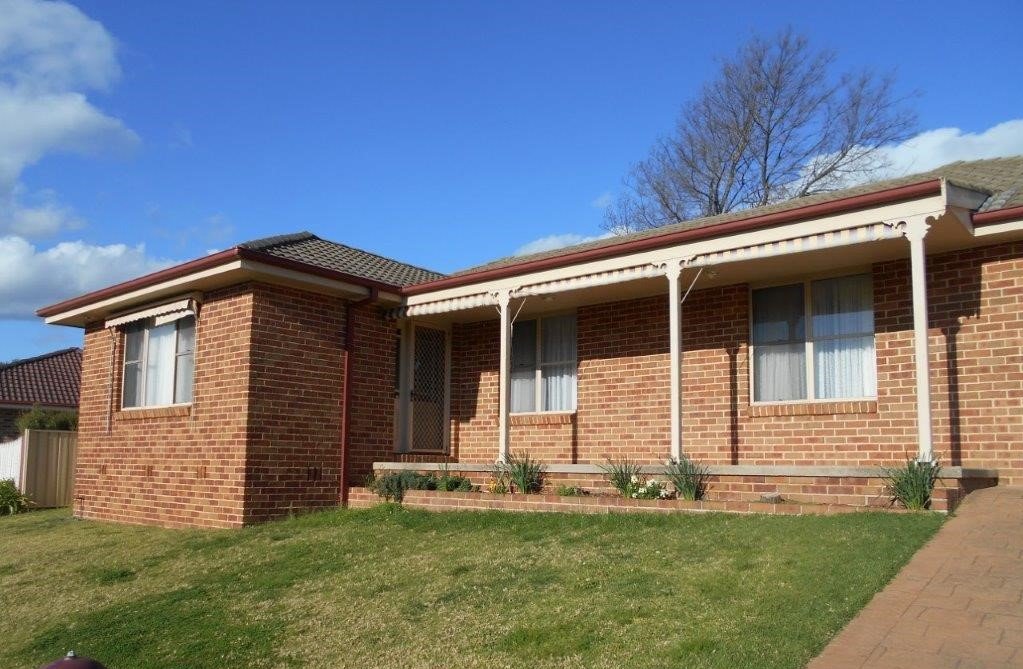 4 Coolamine Circuit TUMUT 1