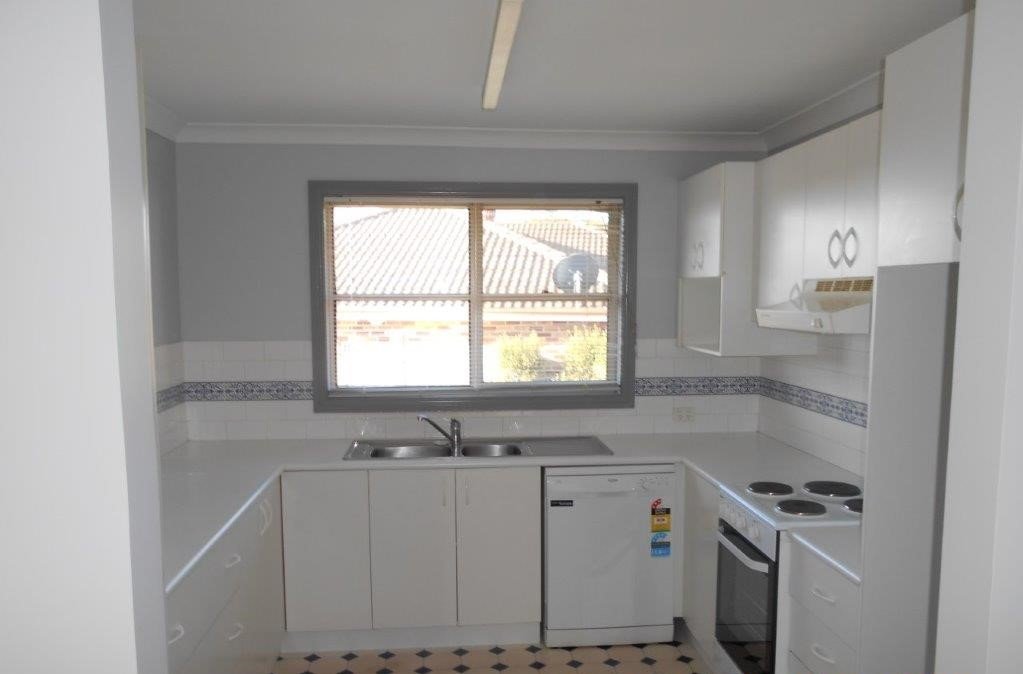 4 Coolamine Circuit TUMUT 5