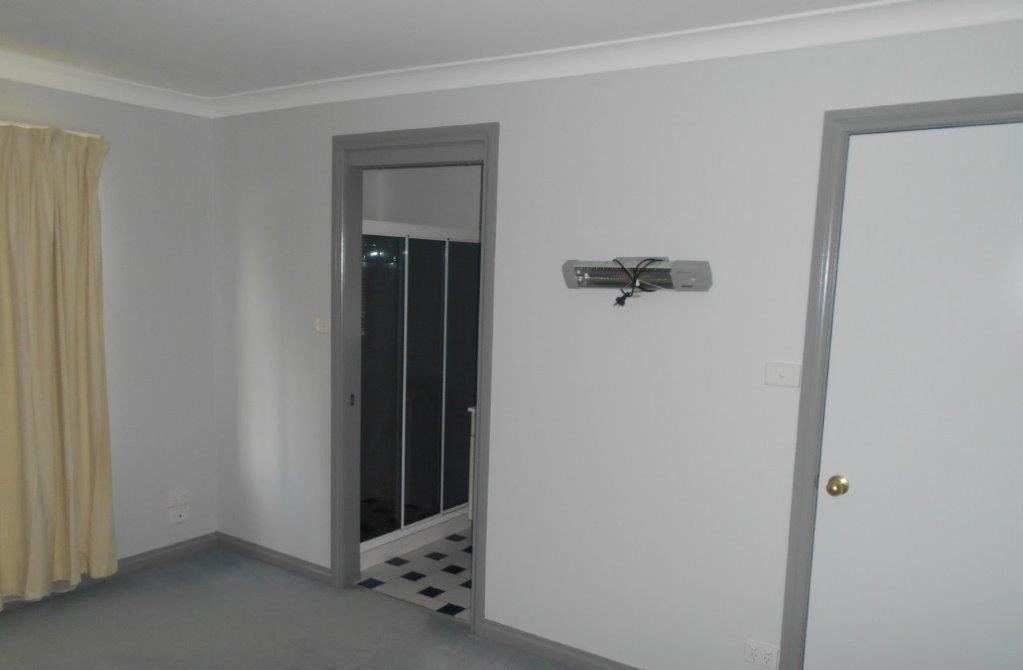 4 Coolamine Circuit TUMUT 7