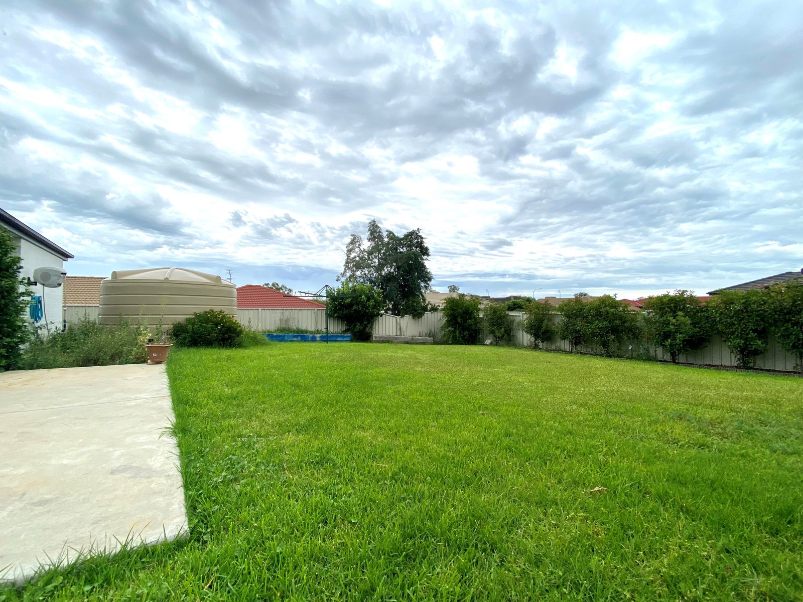 4 Coolamon Close TAMWORTH 10