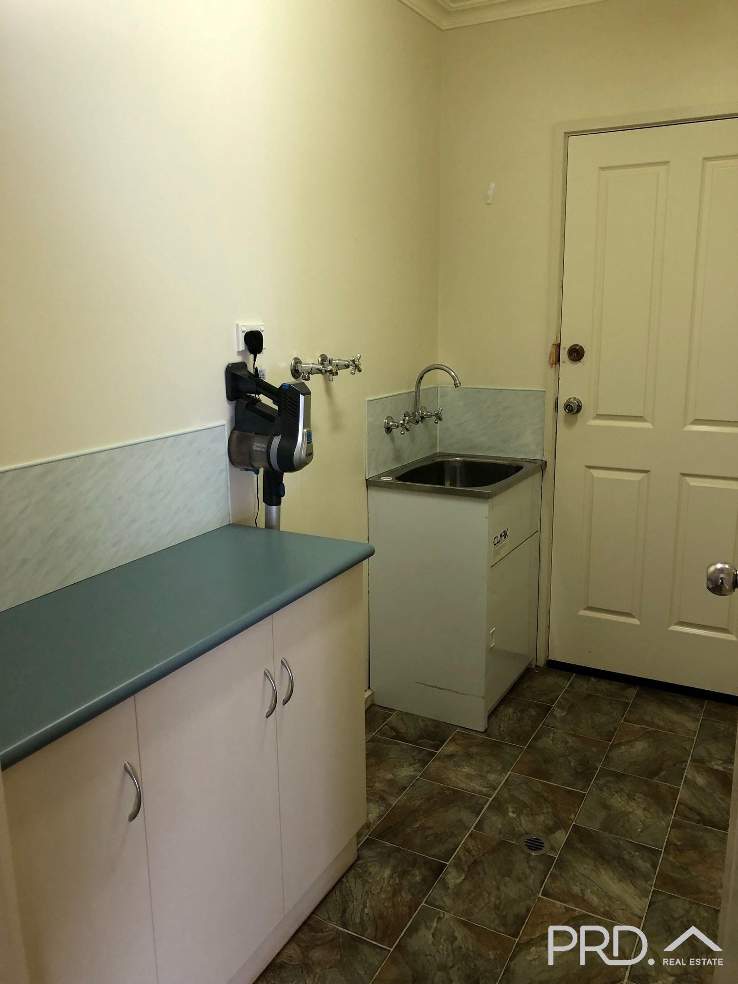 4 Cooper Street OUYEN 6