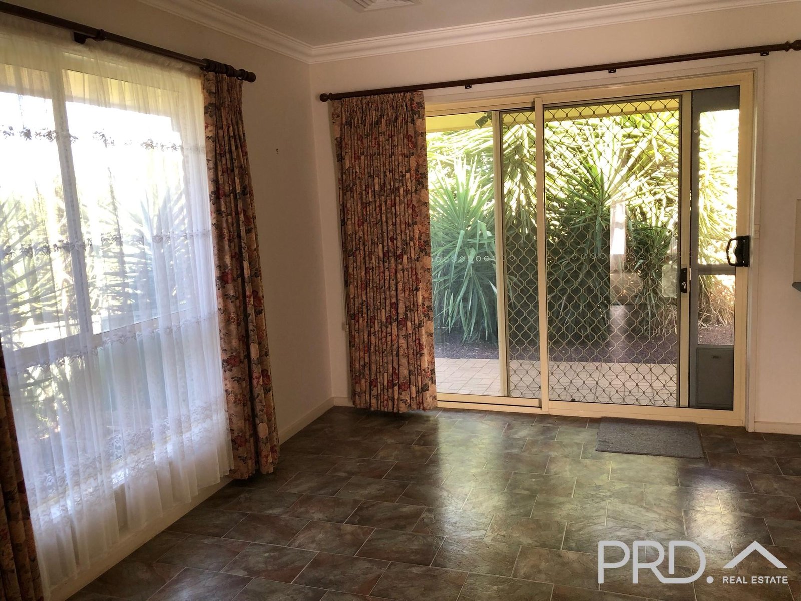 4 Cooper Street OUYEN 8