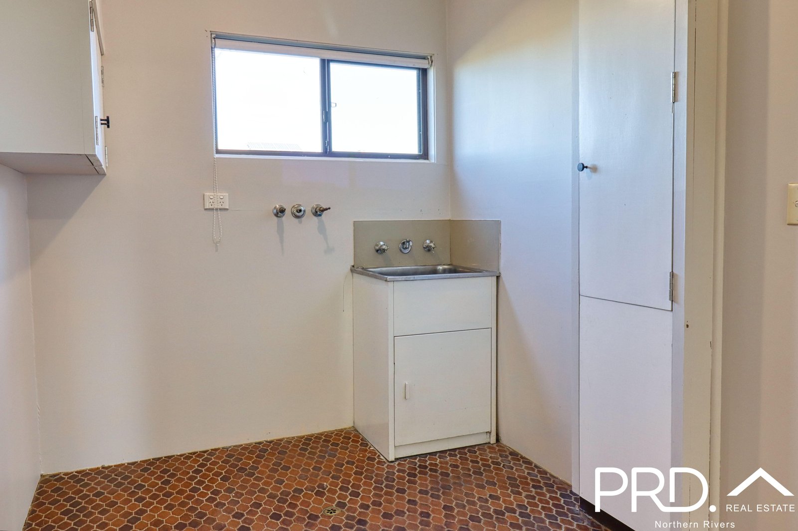 4 Cope Street CASINO 15