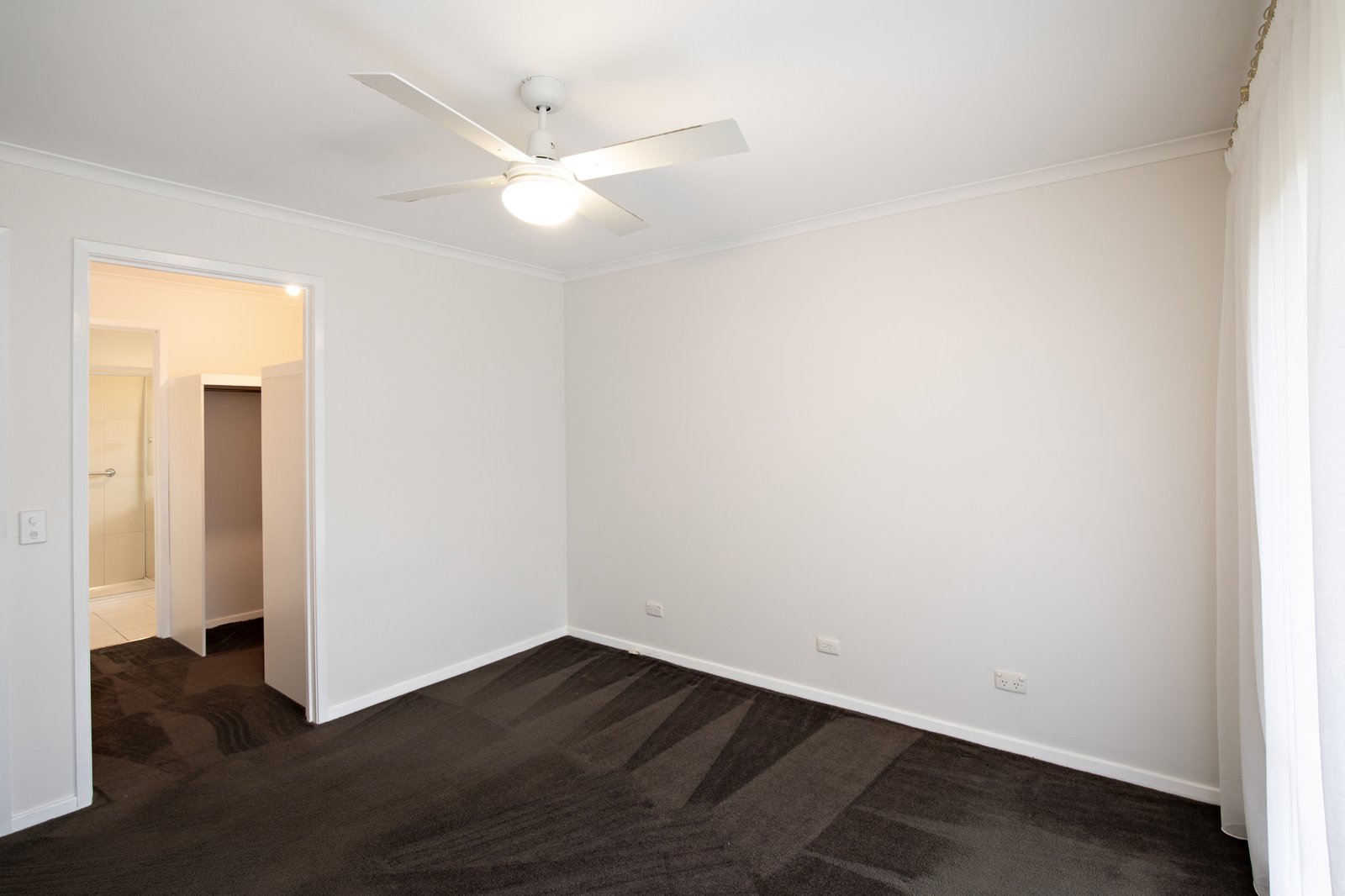 Gallery: 4 Corryong Court