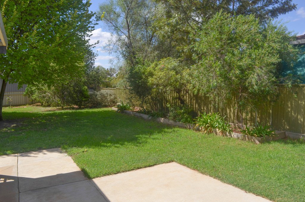 4 Cox Avenue FOREST HILL 10