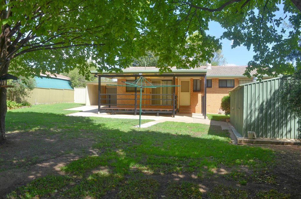 4 Cox Avenue FOREST HILL 11