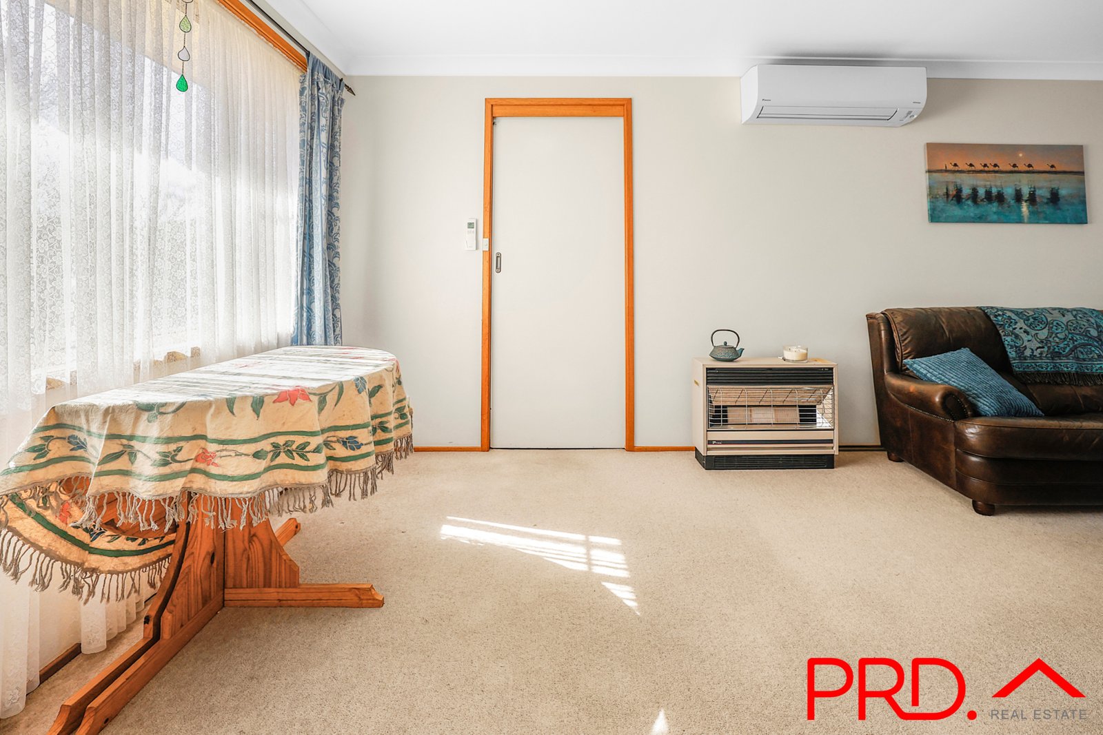 4 Craigends Place TAMWORTH 6