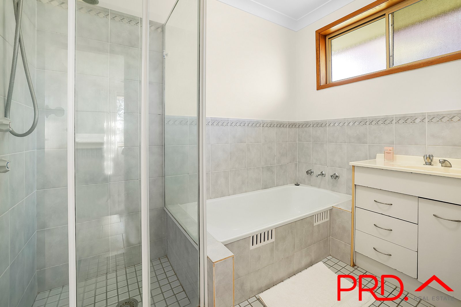 4 Craigends Place TAMWORTH 11