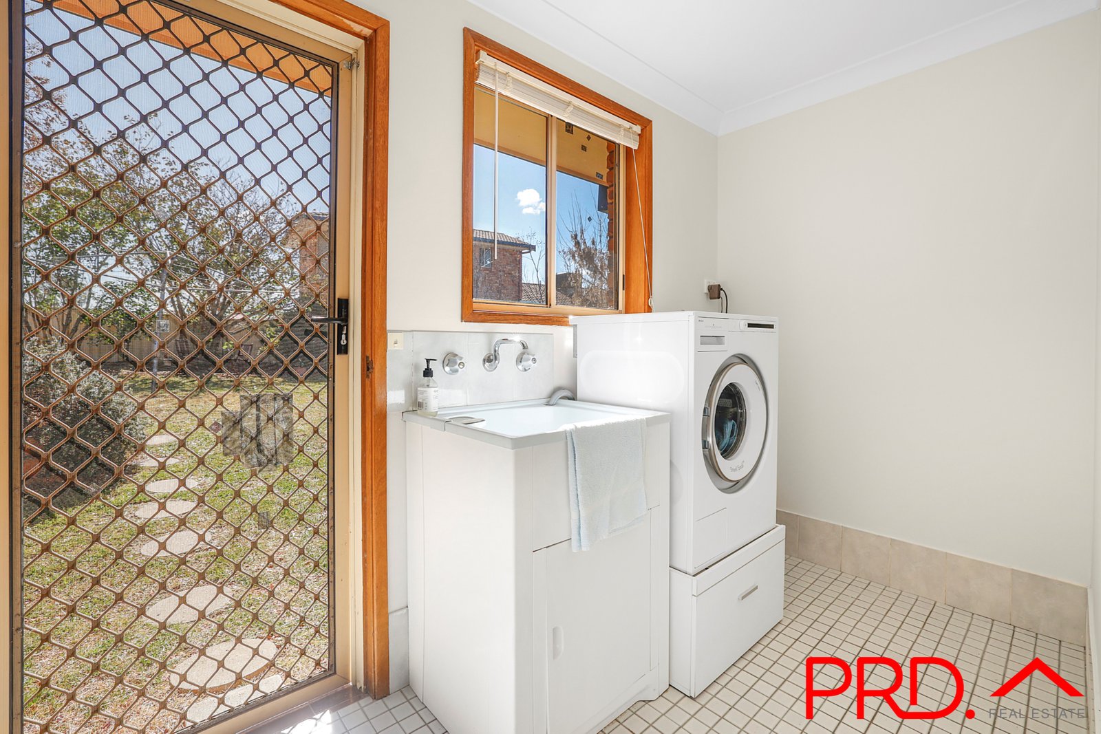 4 Craigends Place TAMWORTH 13