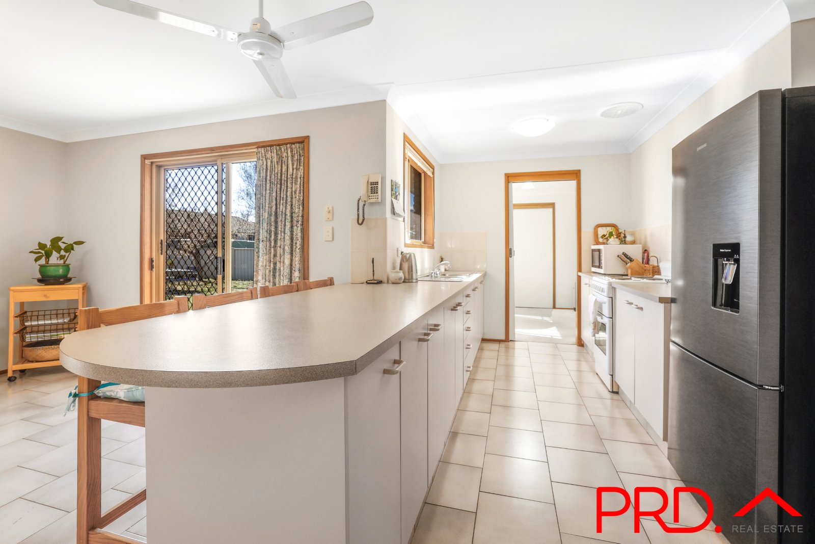 4 Craigends Place TAMWORTH 14