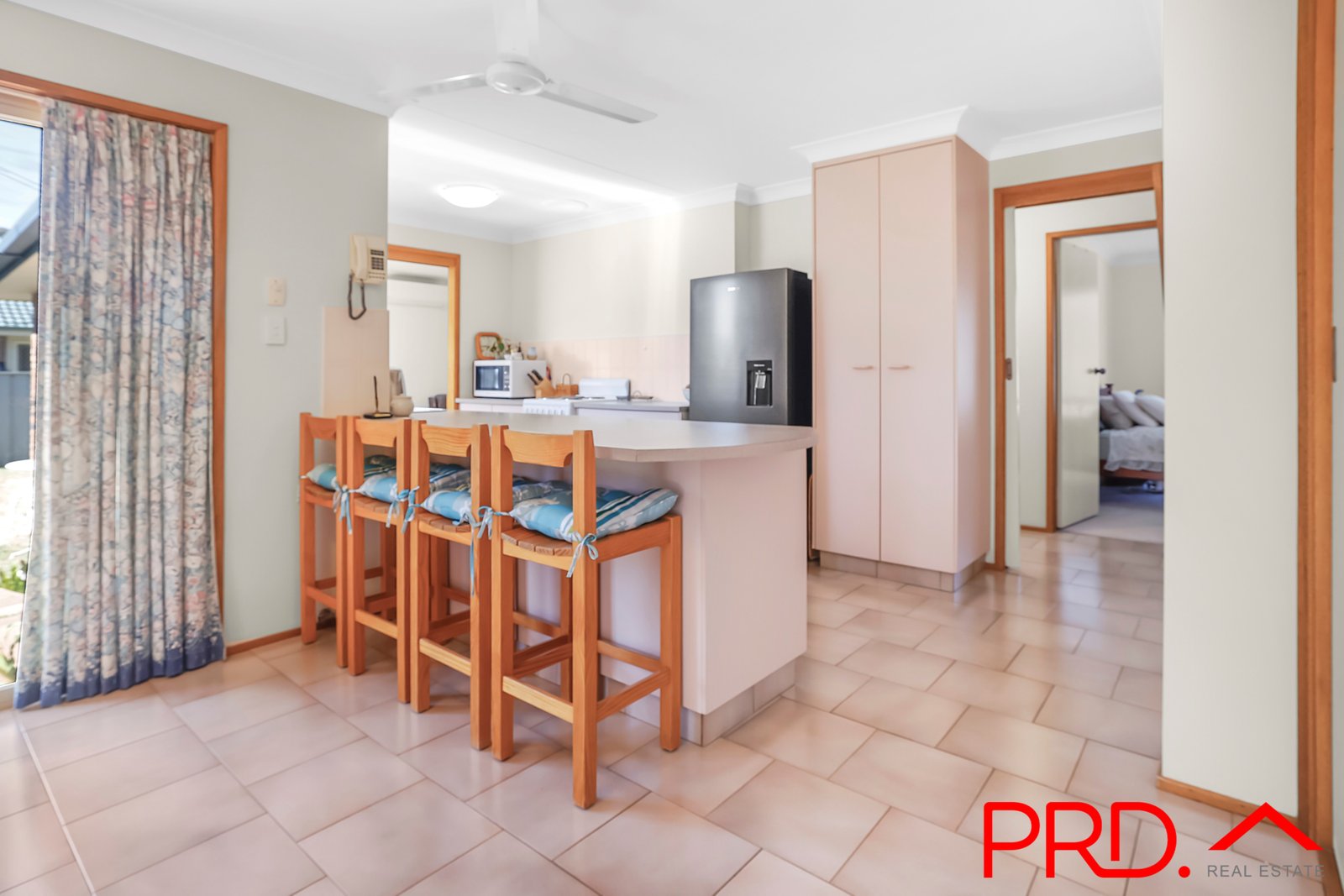 4 Craigends Place TAMWORTH 18