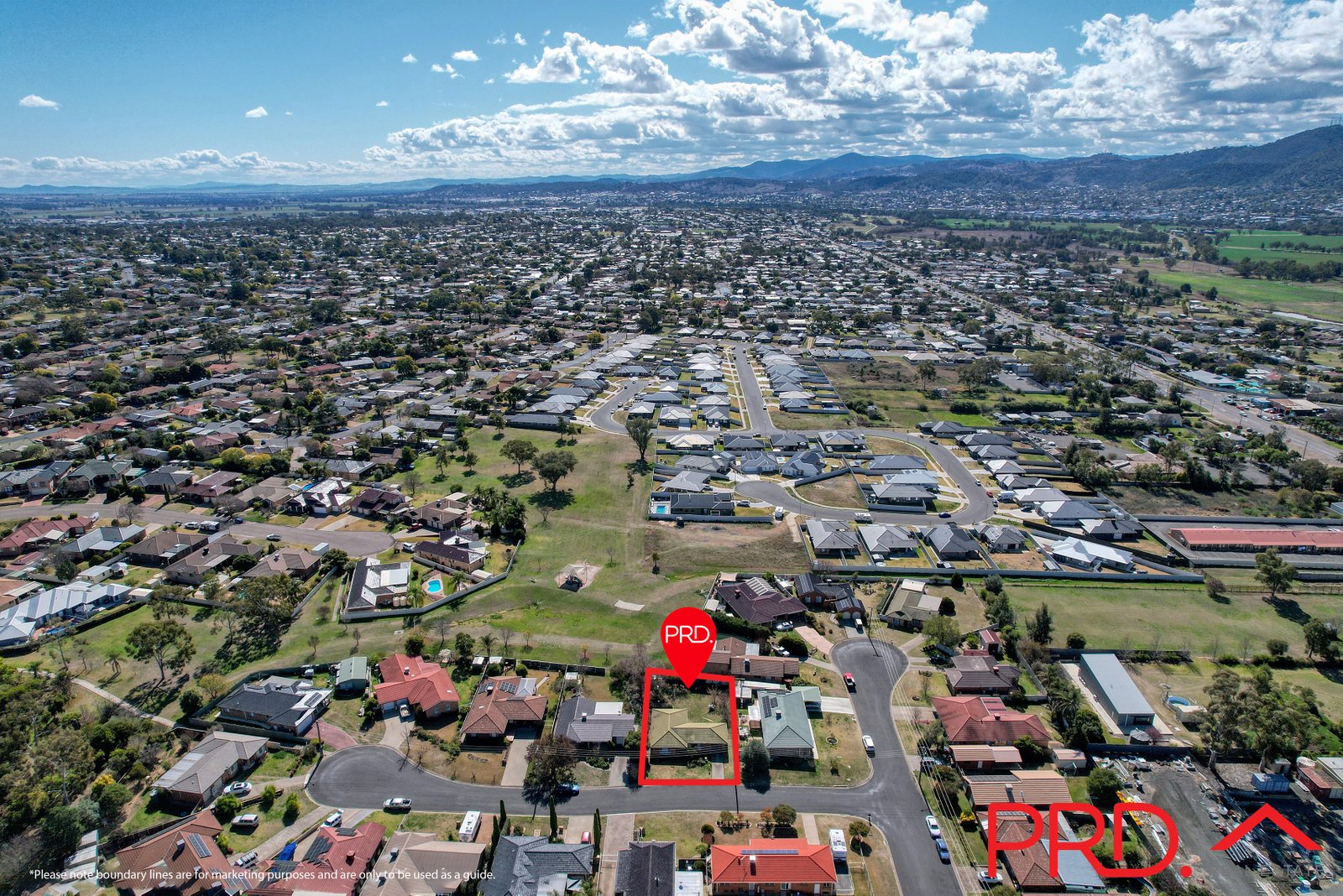 4 Craigends Place TAMWORTH 21