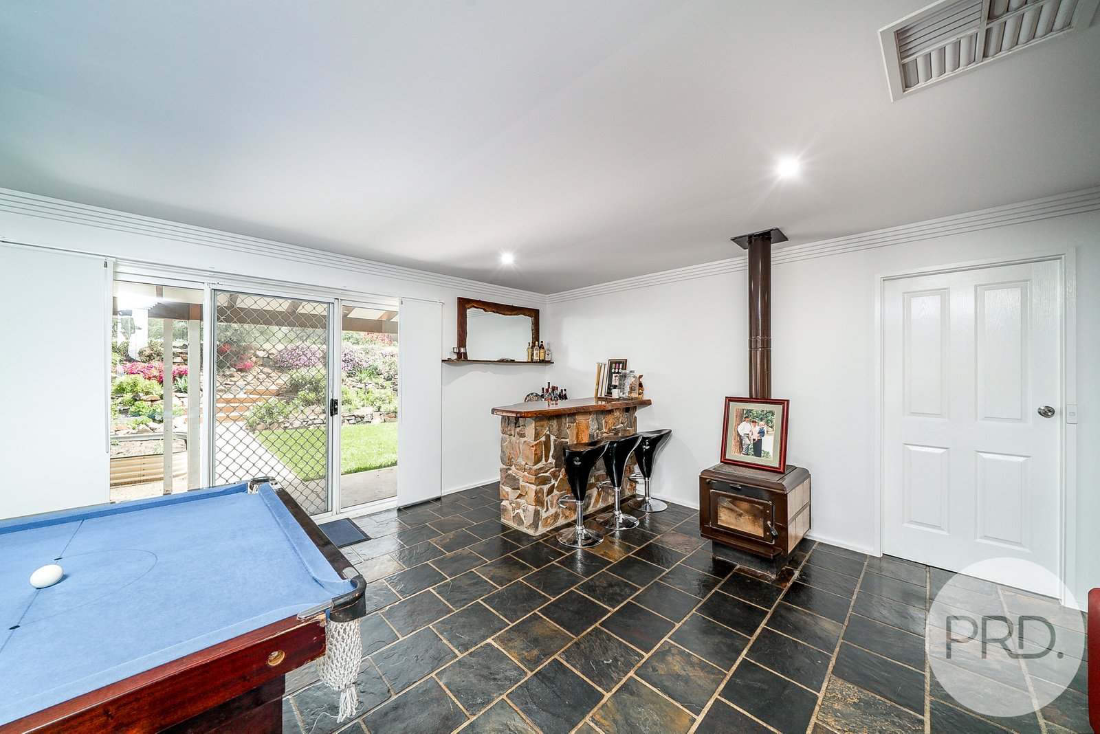 4 Crest Avenue SAN ISIDORE 10