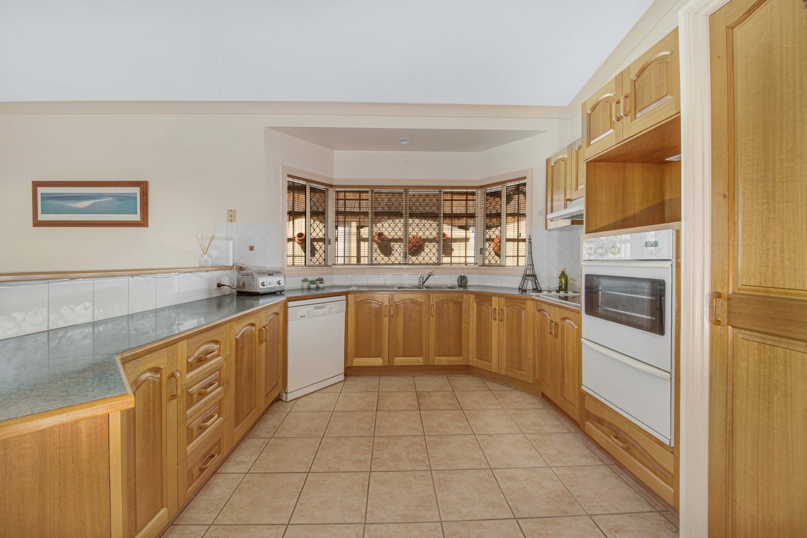 4 CRESWELL Court TANNUM SANDS 3