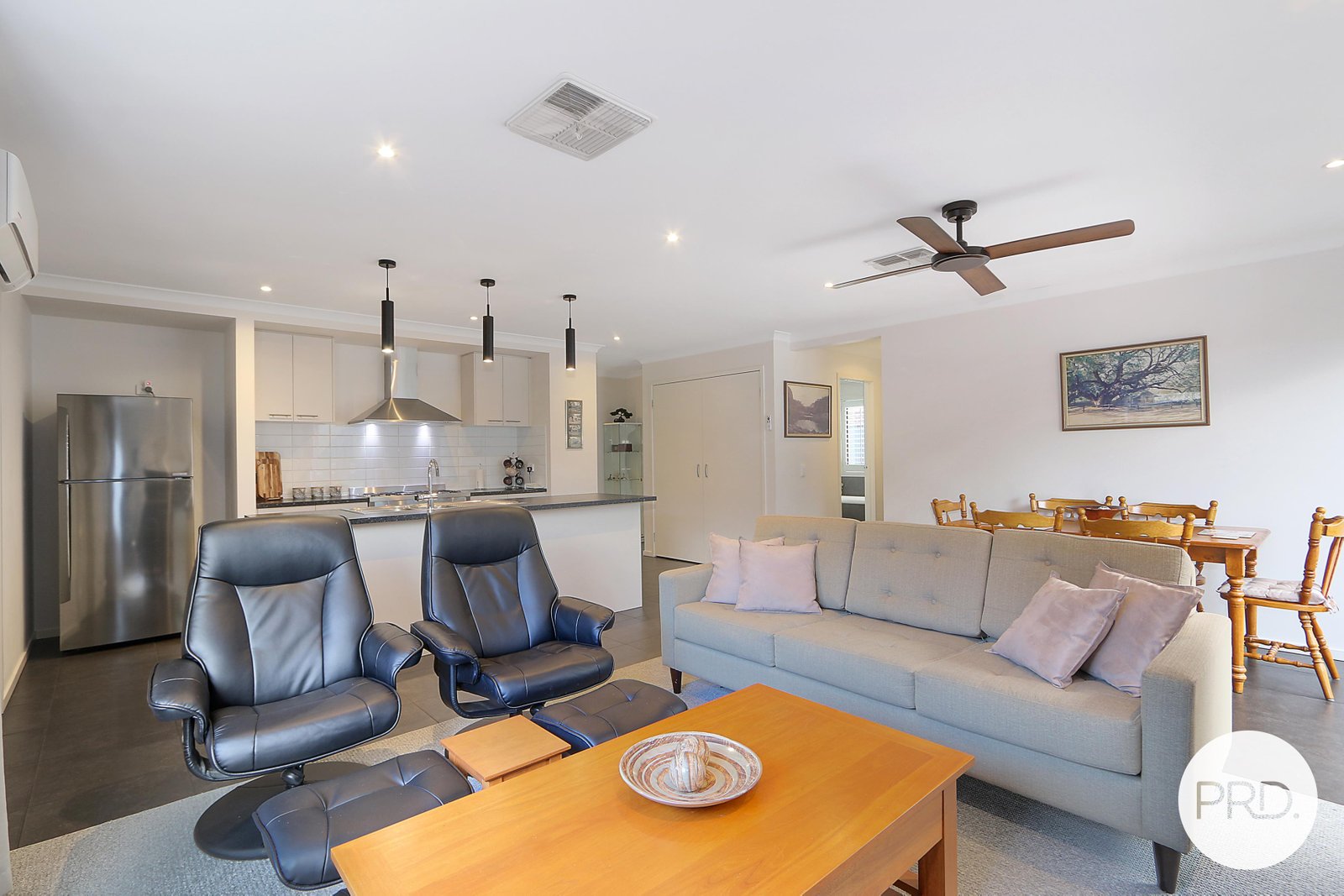 4 Cromwell Road LENEVA 9