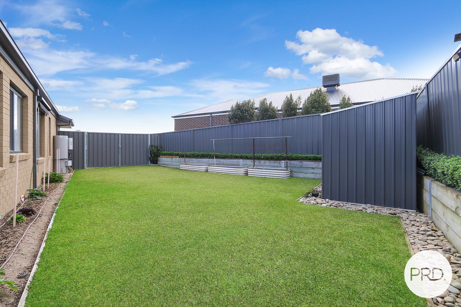 4 Cromwell Road LENEVA 17