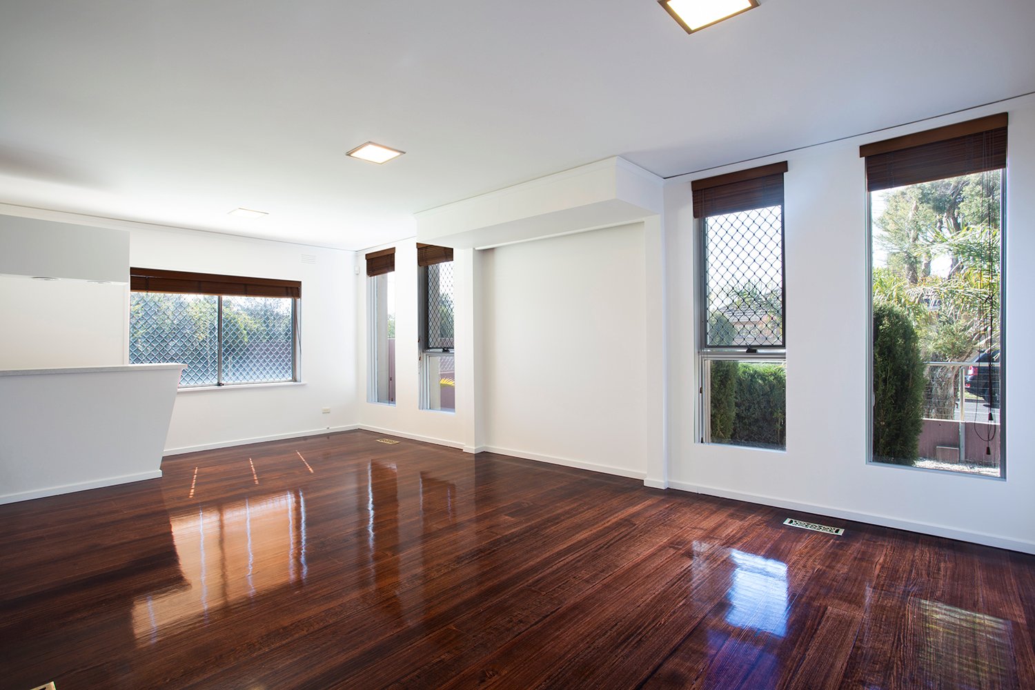 Gallery: 4 Cummins Road