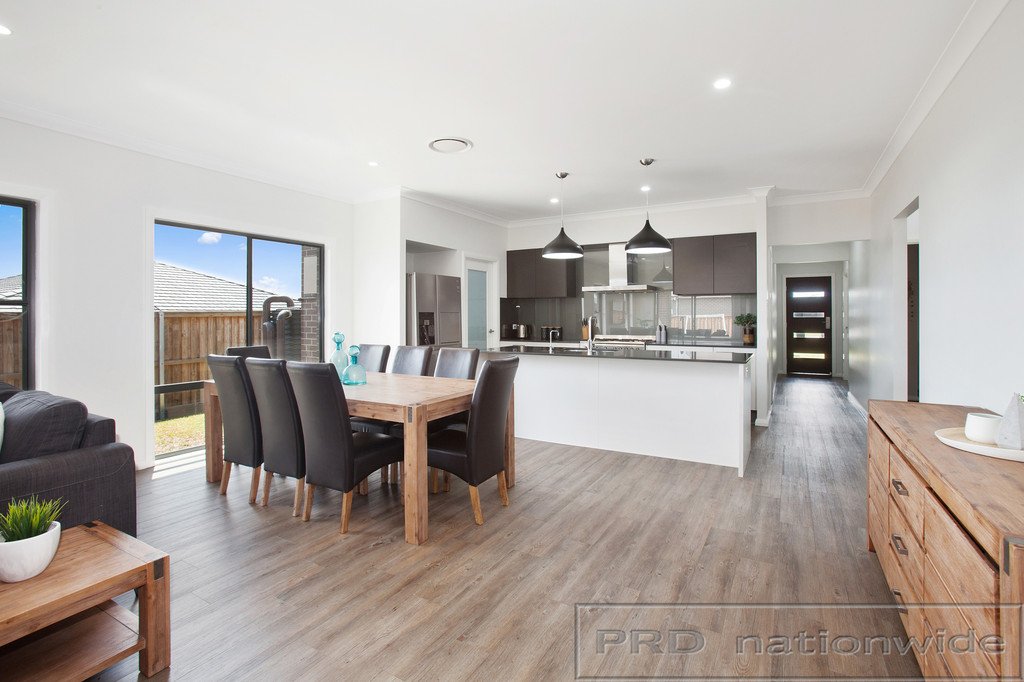 4 Damsel Street CHISHOLM 7