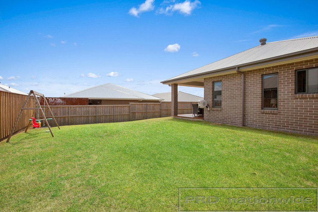 4 Damsel Street CHISHOLM 16