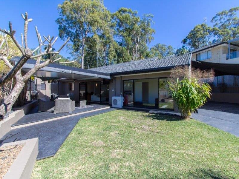 4 Daniel Crescent ASHMORE 1