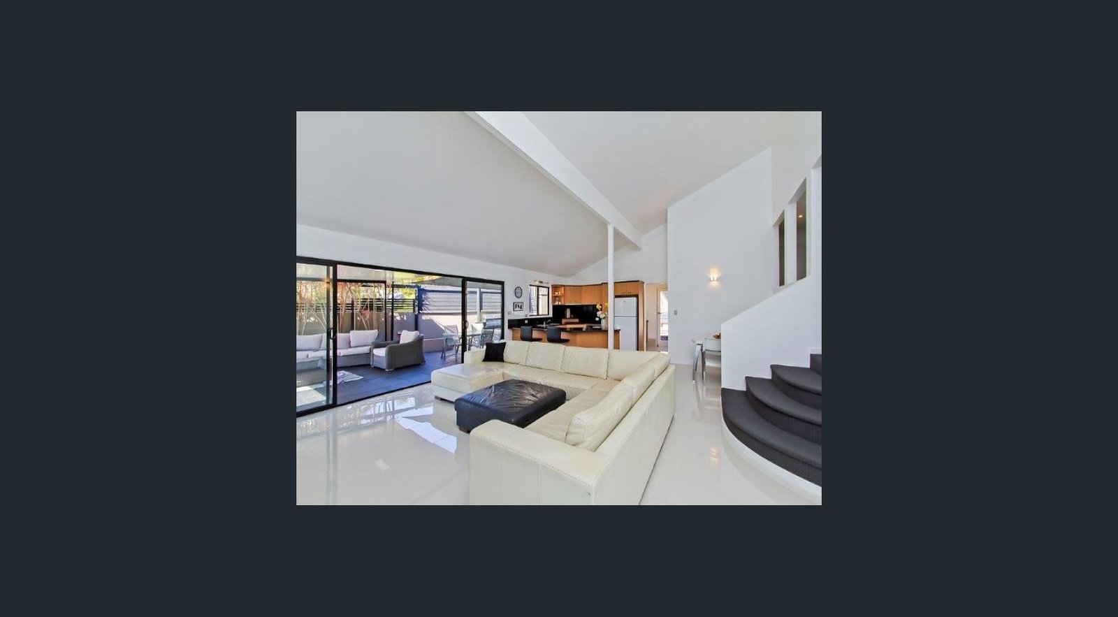 4 Daniel Crescent ASHMORE 3