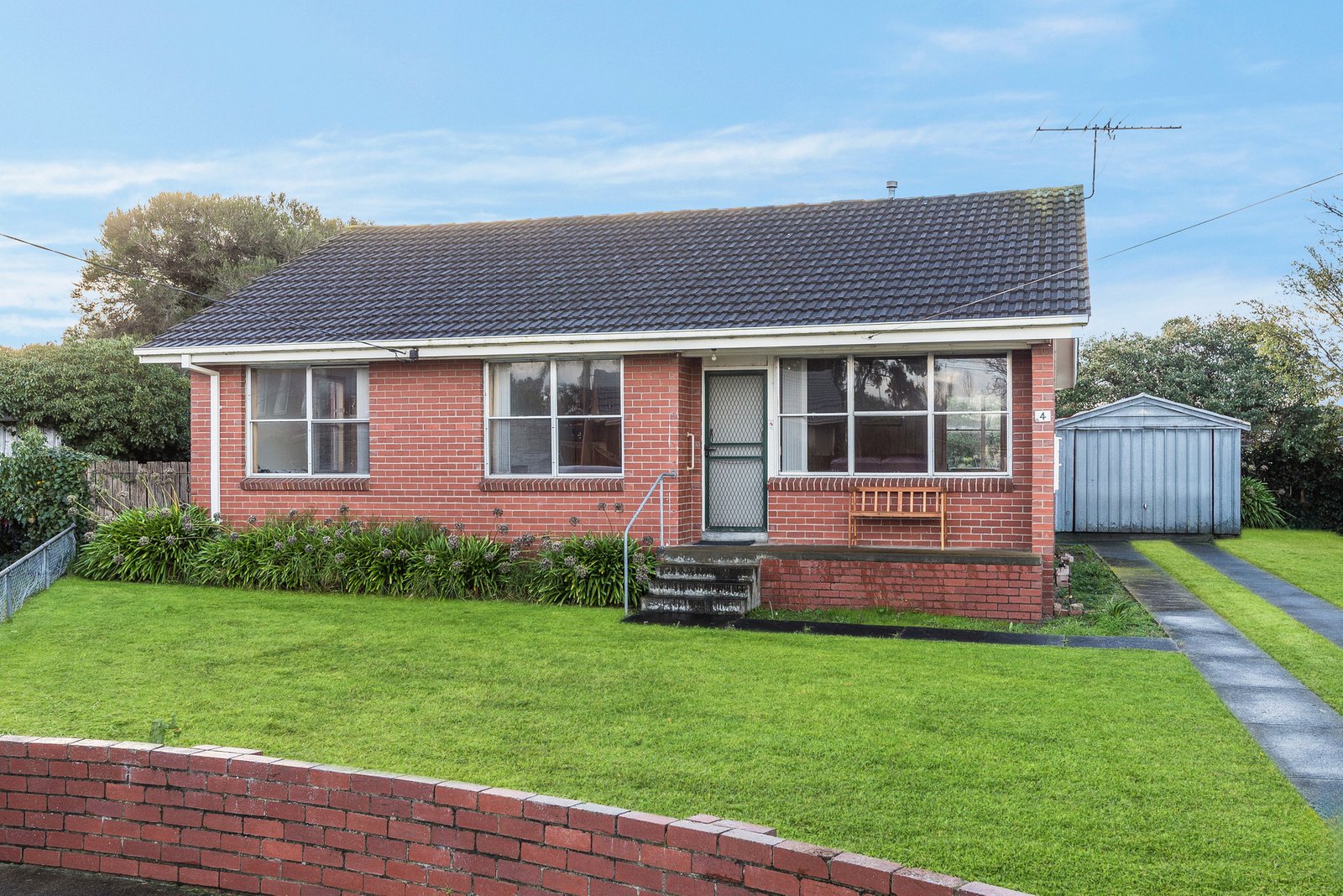 Gallery: 4 Daphne Court