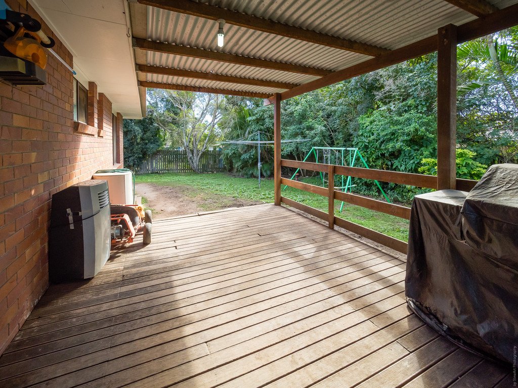 4 Debra Court URANGAN 14