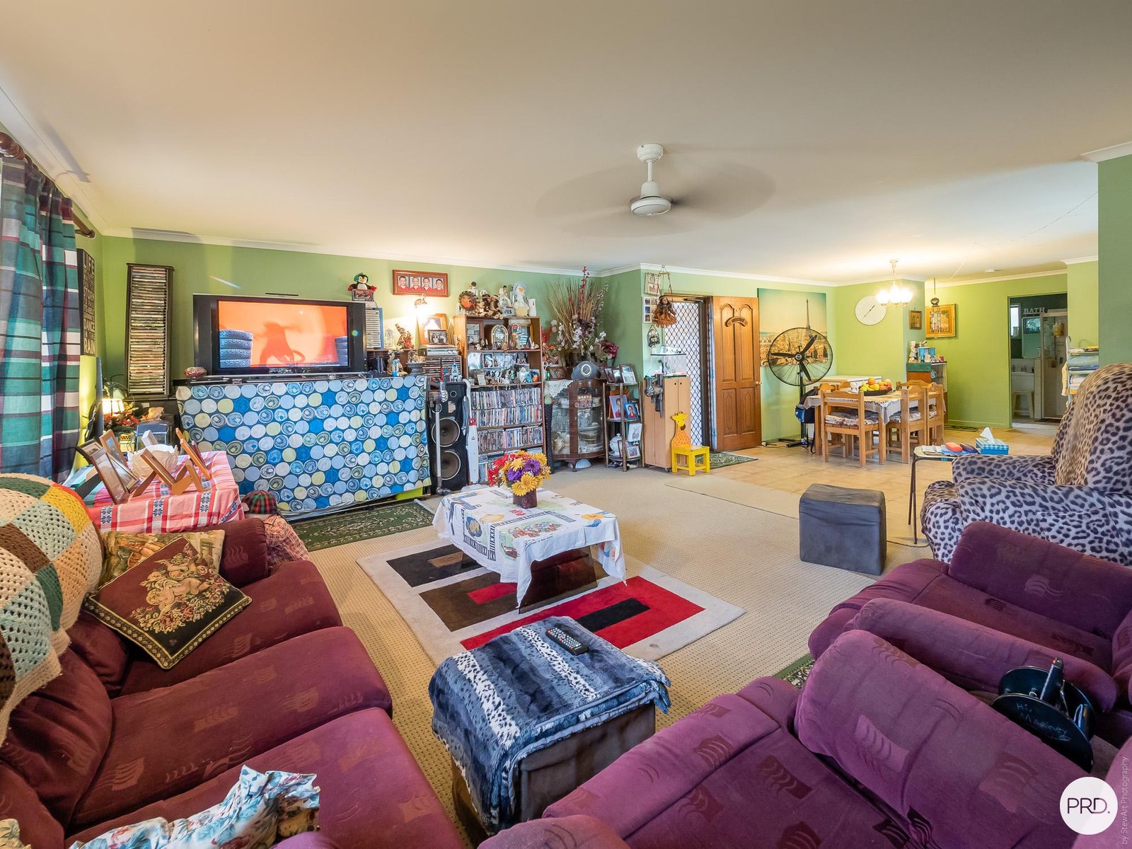 4 Debra Court URANGAN 5
